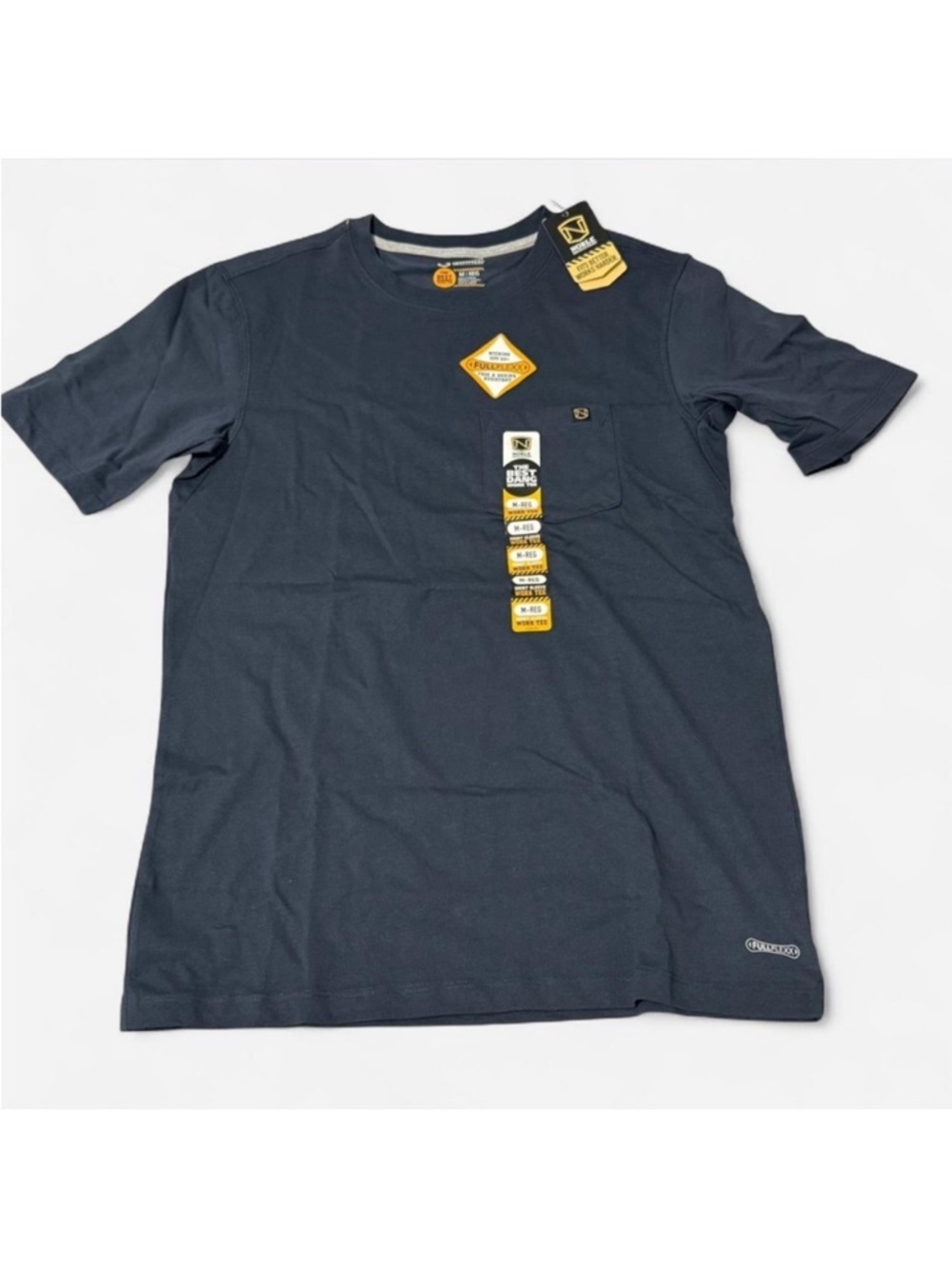 Noble Outfitters Men's Navy Short Sleeve Pocket Tee Size M NWT